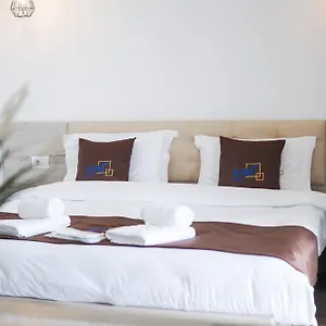 Ξενοδοχείο Relax Mea, Σαράντα