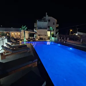 Bed and Breakfast Serenity, Σαράντα